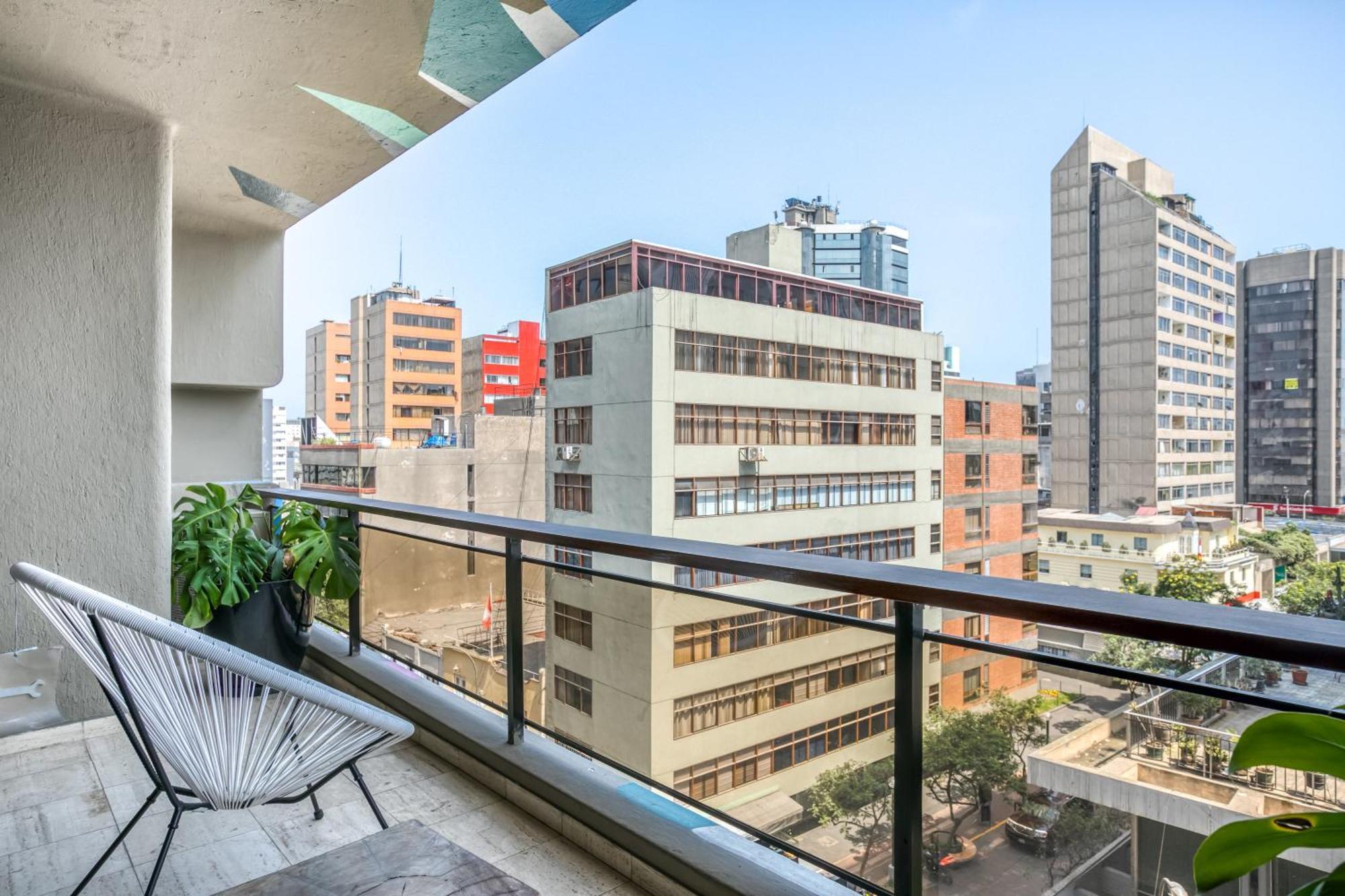 Miraflores Apartments Lima Bagian luar foto